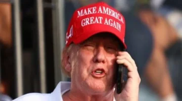 تقرير يكشف جدل واسع حول انتشار رقم هاتف ترامب الشخصي في أمريكا